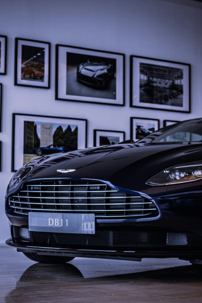 aston martin db11